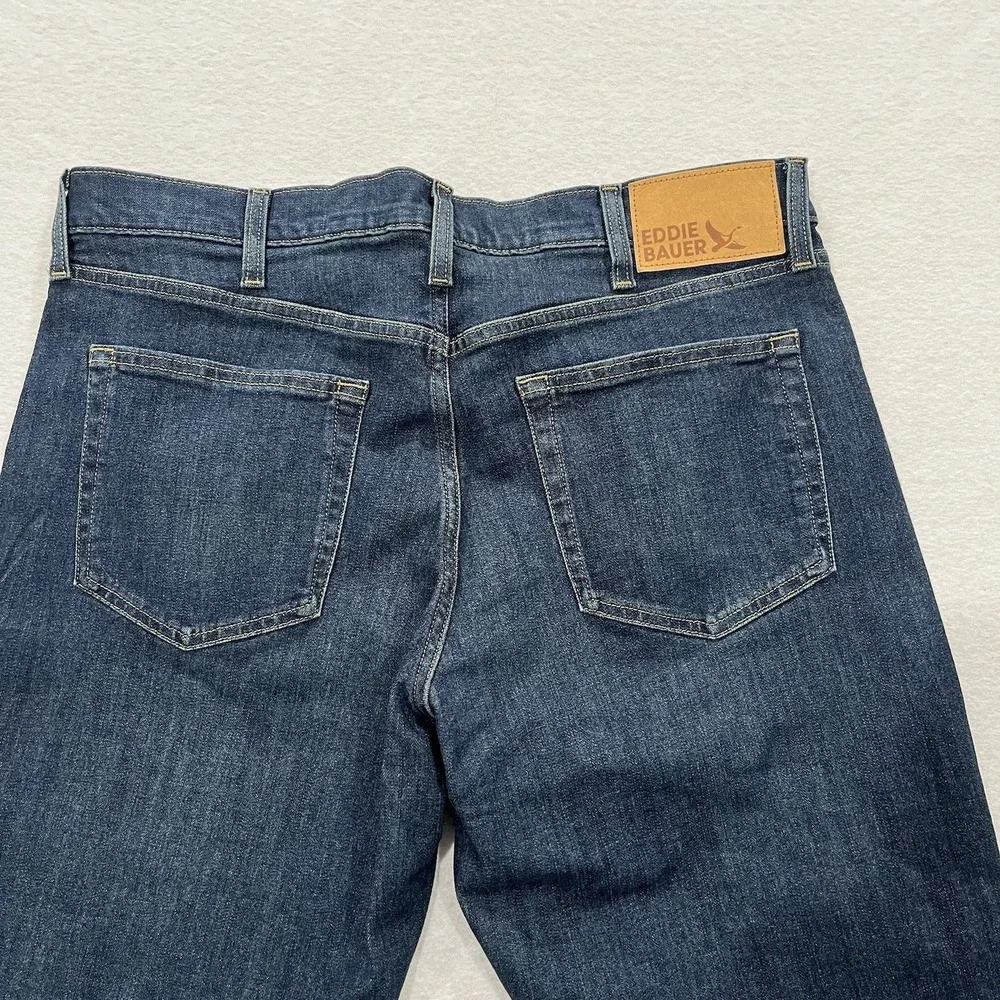 Eddie Bauer Mens Straight Fit Stretch Denim Jeans Size 36x34 Dark Wash Classic